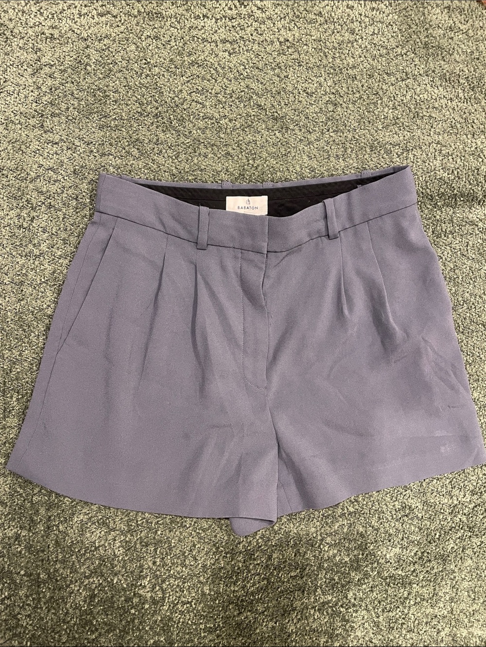 Babaton Effortless Dark Grey High-Waist Pleated Women's Shorts
